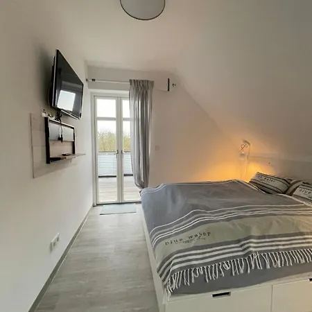 Tage Am 3 Sz 3 Baeder, Mit Dachterrasse By Unsere Urlaubszeit Casa vacanze Kellenhusen